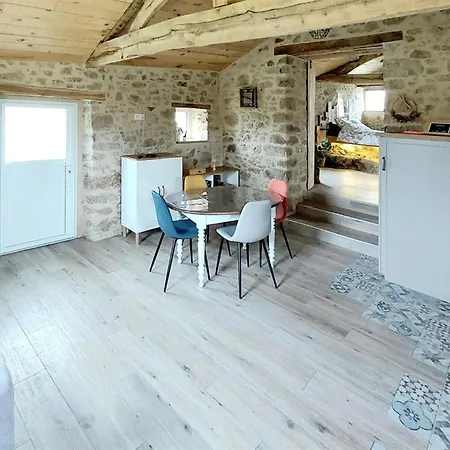 Beautiful In With Wi-fi * Mauléon